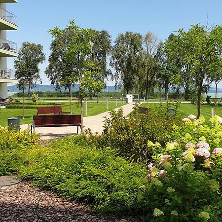 Lelle Resort B21 Balatonlelle Exterior foto